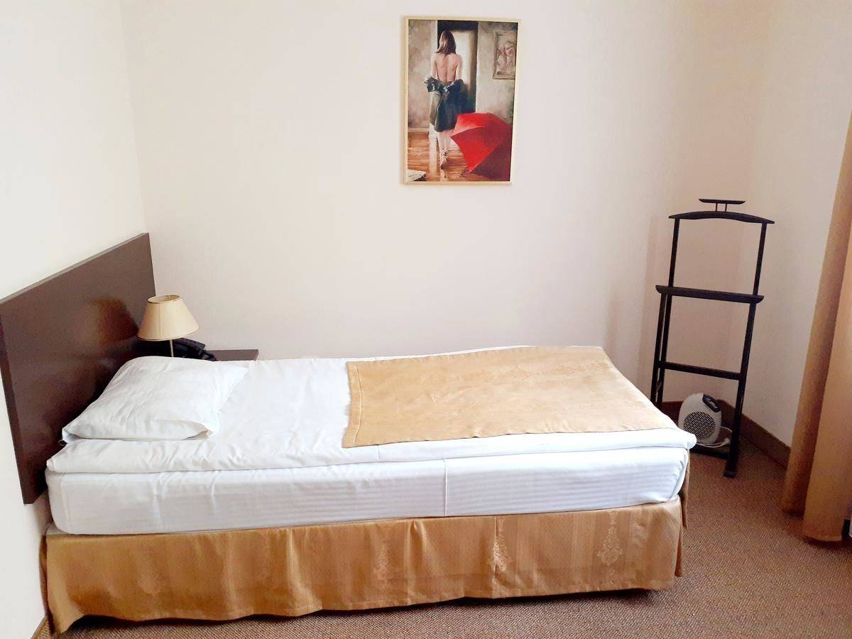 Фото Отели Чайка Гостиничный комплекс Караганда 15